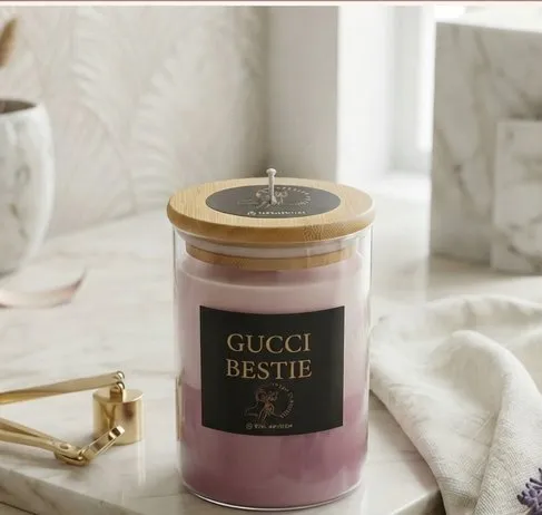 Rose Noir — A chic blend for stylish company.